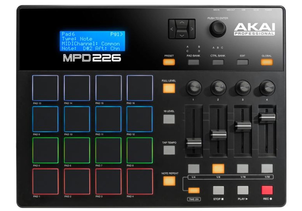 Akai MPD226