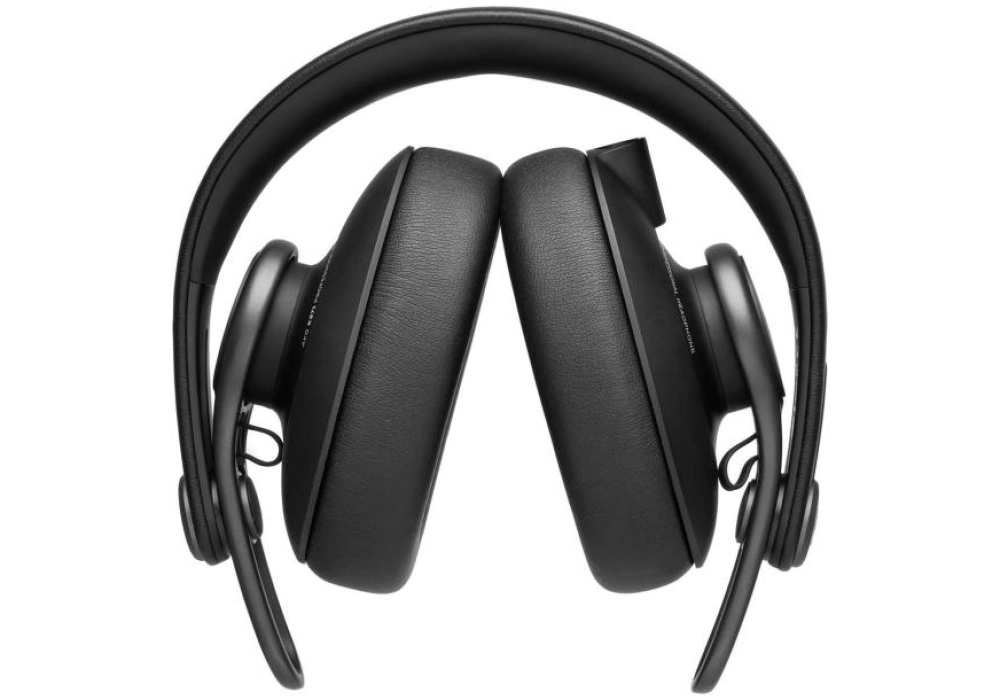 AKG K371