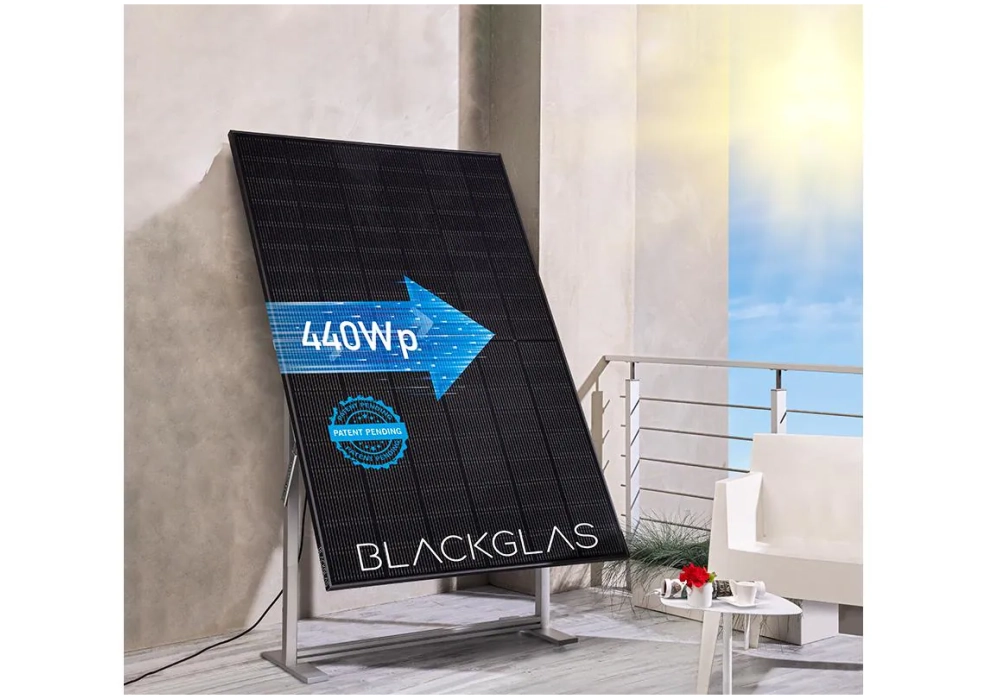 BLACKGLAS Installation solaire ECOmirror 440 Wp