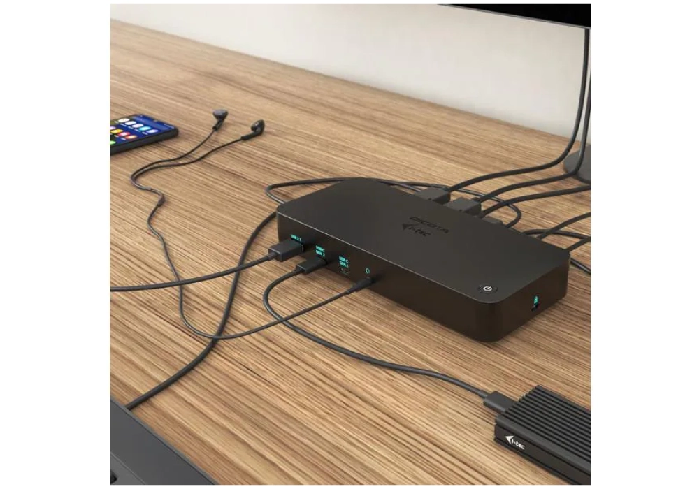 Dicota USB-C 12-en-1 Docking Station 5K HDMI/DP PD 100W (CH)