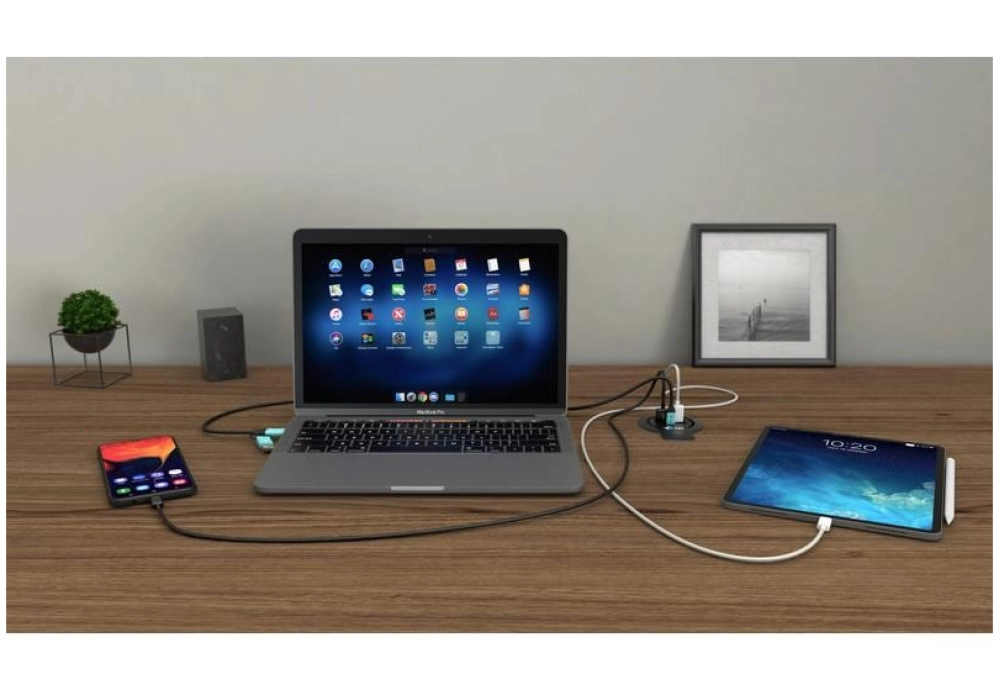 i-tec Built-in Desktop Fast Charger USB-C PD + 3x USB-A QC 3.0