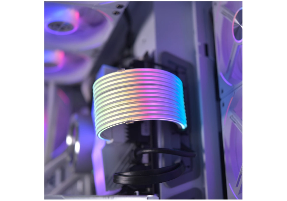 Lian Li Strimer Plus V2 24-Pin RGB