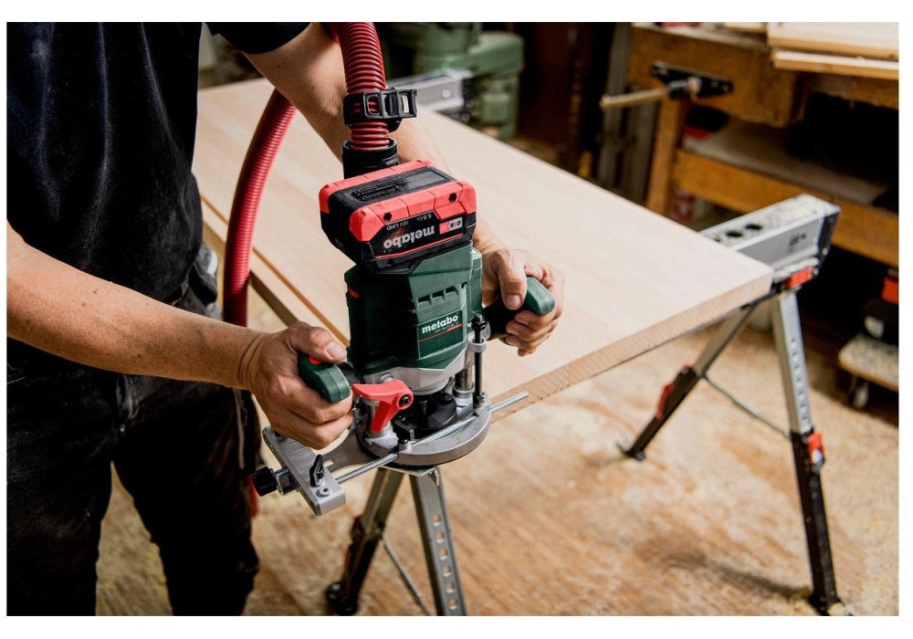 Metabo Défonceuse sans fil OFV 18 LTX BL Set