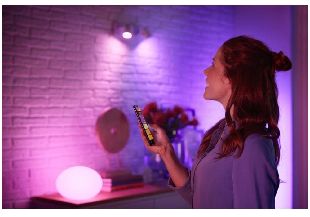 Philips Hue Ampoule White & Color Ambiance, E27, 4 pièces, BT