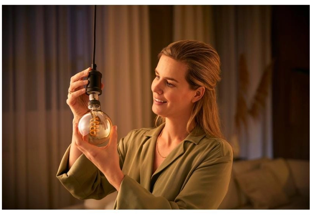 Philips Hue Ampoule White Ambiance, E27, Filament, Globe, BT