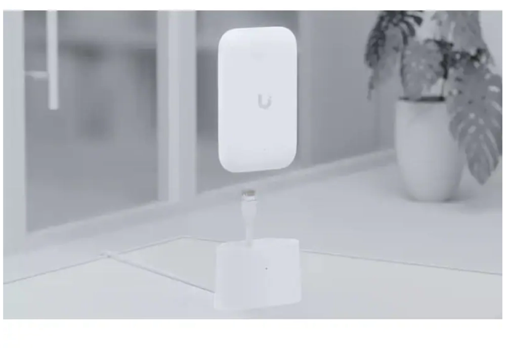 Ubiquiti UniFi UK-ULTRA Swiss Army Knife Ultra