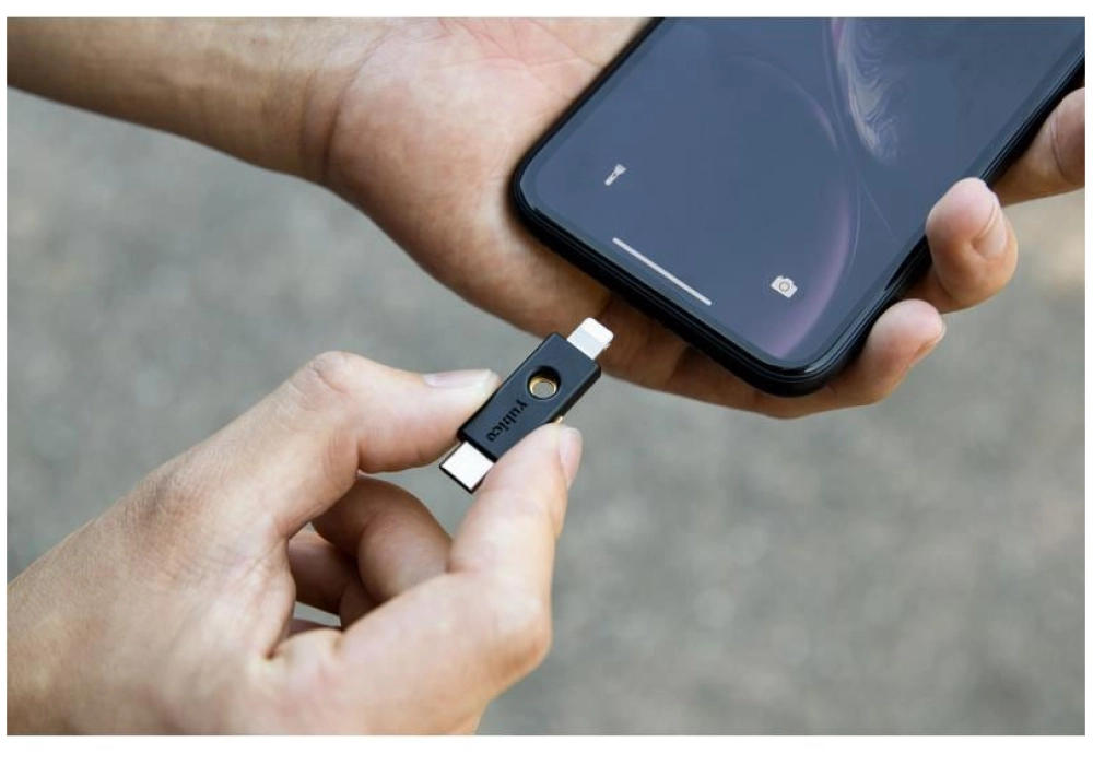 Yubico YubiKey 5Ci USB-C, Lightning, 1 pièce